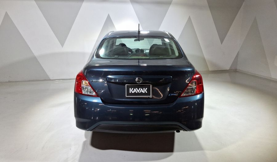Nissan Versa EXCLUSIVE NAVI AT AC Sedan 2016