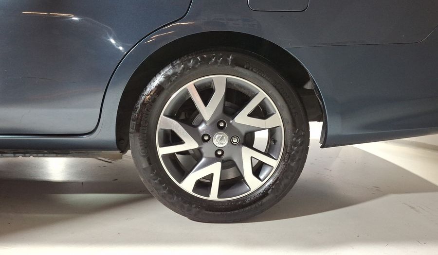 Nissan Versa EXCLUSIVE NAVI AT AC Sedan 2016