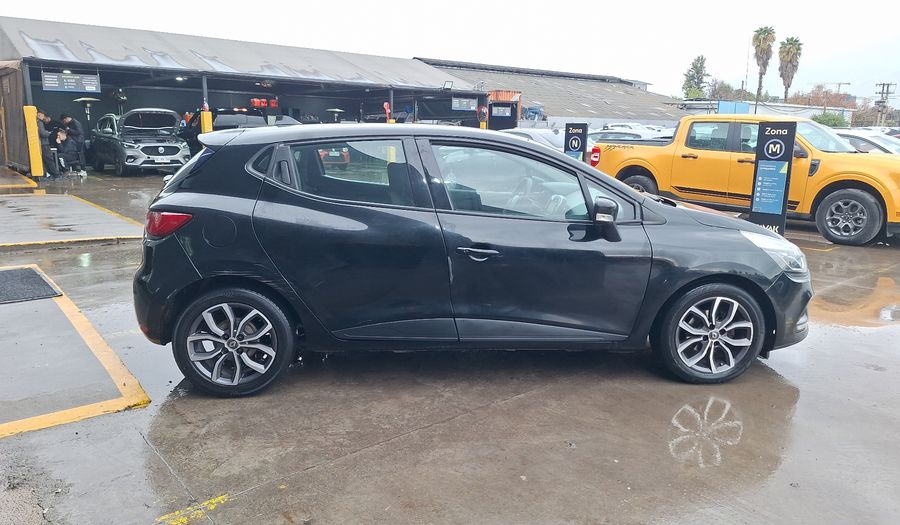 Renault Clio 1.2 EXPRESSION Hatchback 2018