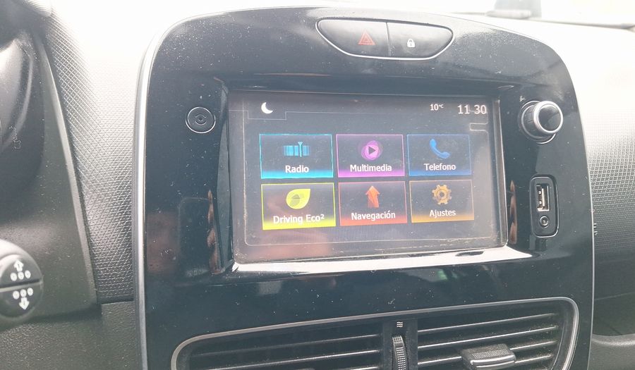 Renault Clio 1.2 EXPRESSION Hatchback 2018