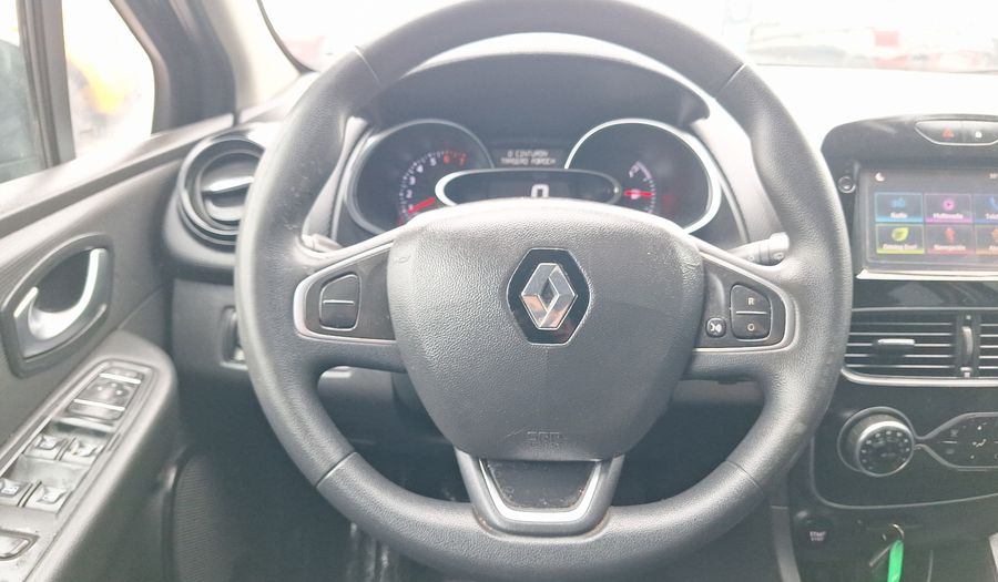 Renault Clio 1.2 EXPRESSION Hatchback 2018