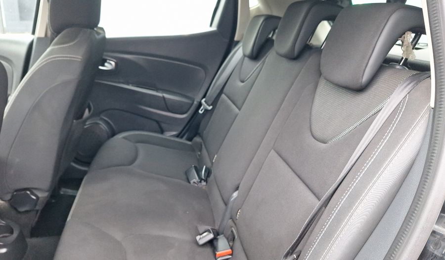Renault Clio 1.2 EXPRESSION Hatchback 2018