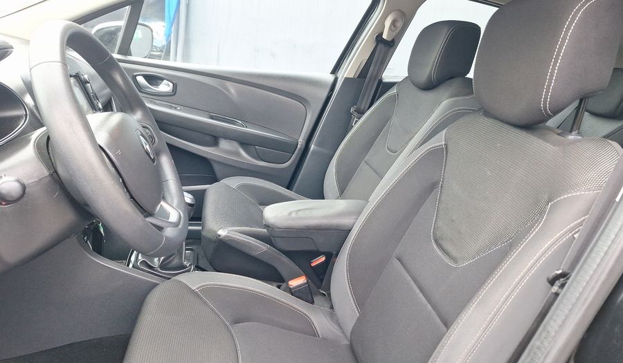 Renault Clio 1.2 EXPRESSION Hatchback 2018