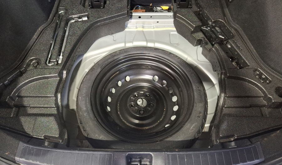 Toyota Prius 1.8 HEV BASE AUTO Hatchback 2021