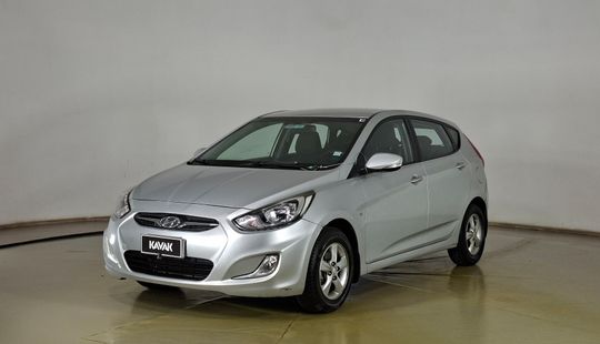 Hyundai • Accent