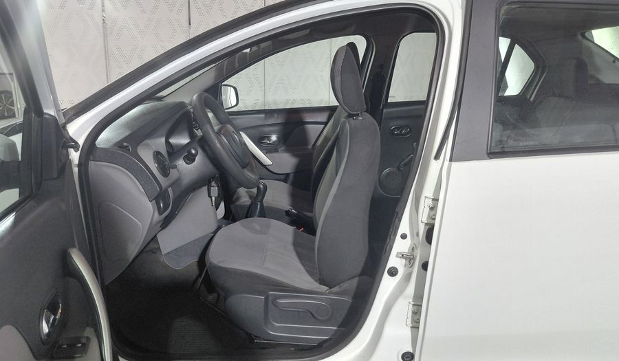 Renault Logan 1.6 EXPRESSION Sedan 2017