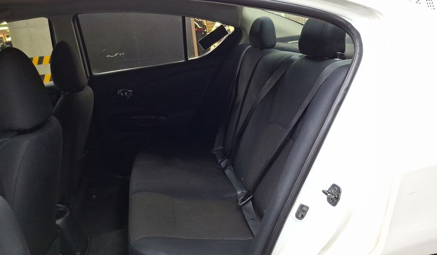 Nissan Versa 1.6 ADVANCE TA AC Sedan 2013