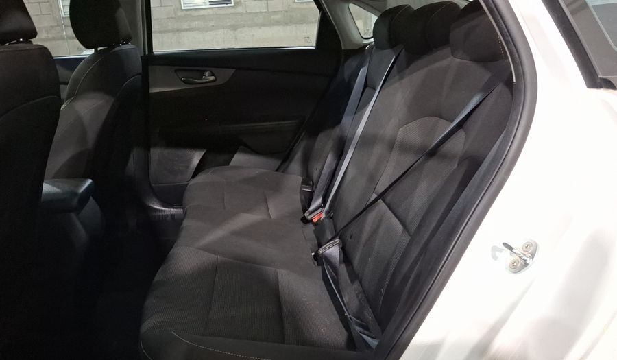 Kia Forte 2.0 L Sedan 2020