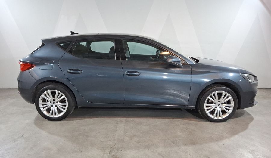 Seat Leon 1.4 STYLE AUTO Hatchback 2021