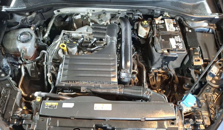 Seat Leon 1.4 STYLE AUTO Hatchback 2021