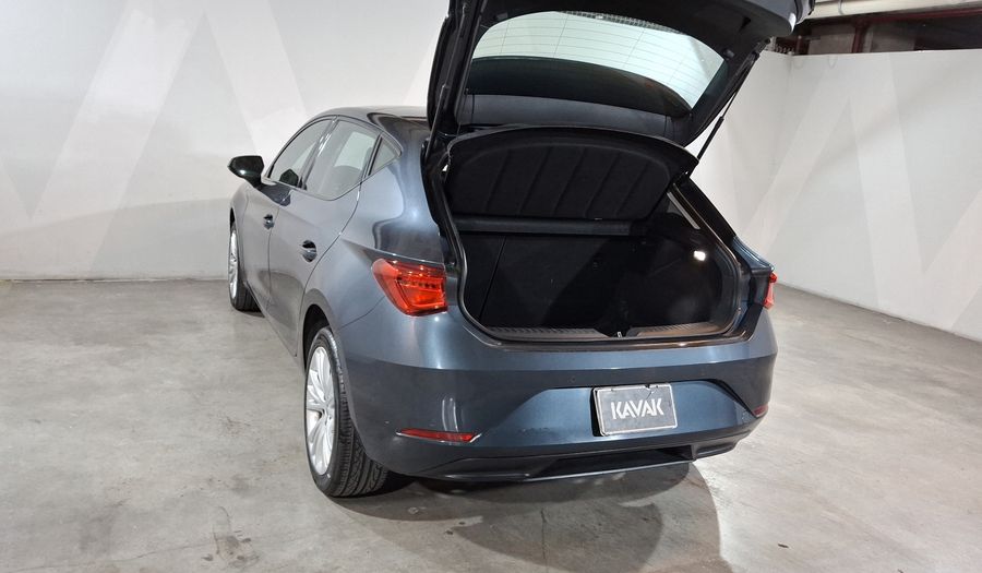 Seat Leon 1.4 STYLE AUTO Hatchback 2021