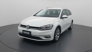 Volkswagen • Golf