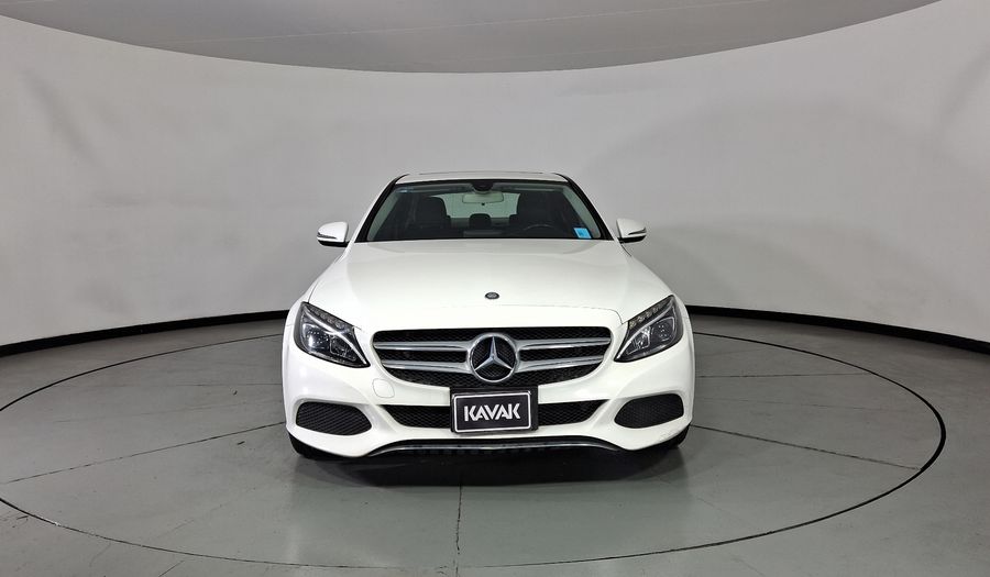 Mercedes Benz Clase C 2.0 200 CGI SPORT AT Sedan 2016