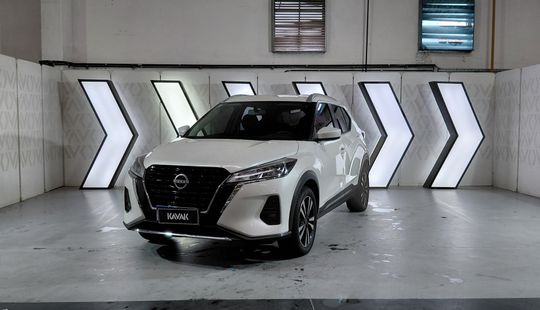 Nissan • Kicks