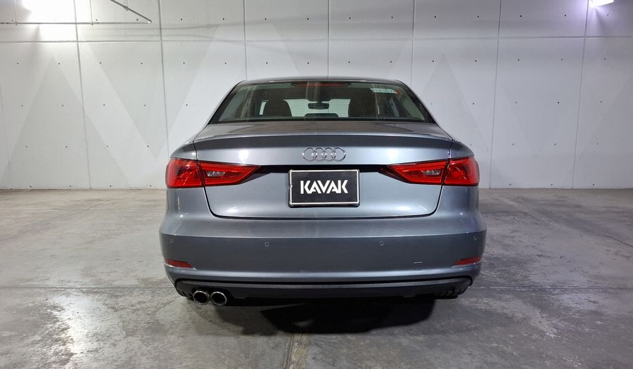 Audi A3 1.8 TFSI ATTRACTION S TRONIC Sedan 2016