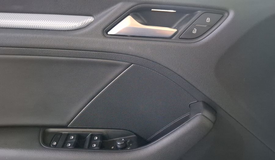 Audi A3 1.8 TFSI ATTRACTION S TRONIC Sedan 2016