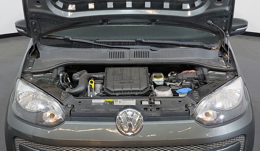Volkswagen Up 1.0 12V E-FLEX MOVE UP! I-MOTION Hatchback 2016