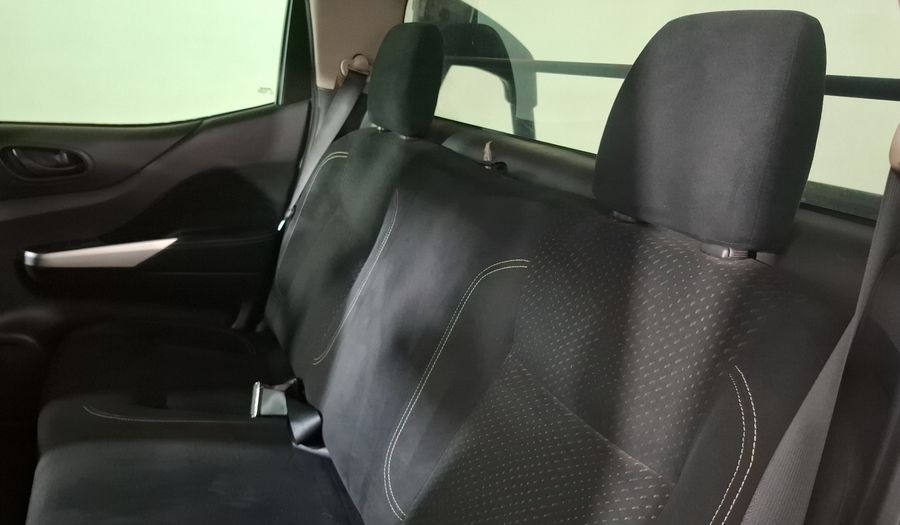 Nissan Np300 2.5 XE TM AC PAQ SEG Pickup 2016