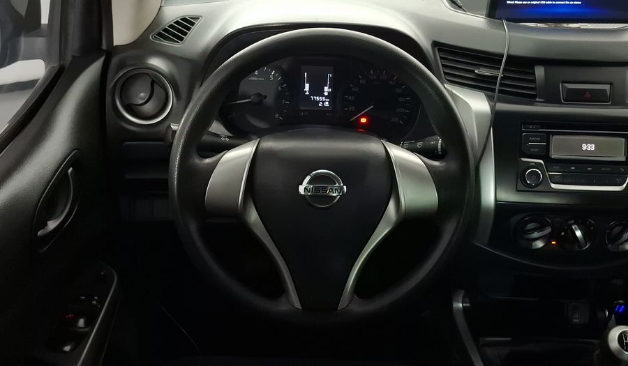 Nissan Np300 2.5 XE TM AC PAQ SEG Pickup 2016