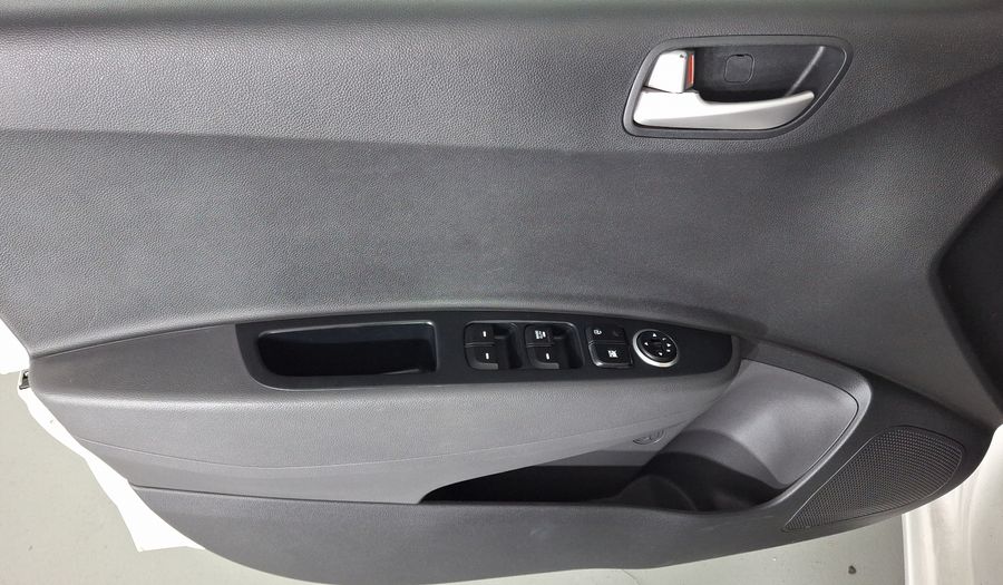 Hyundai Grand I10 1.2 GLS MT SD Sedan 2015