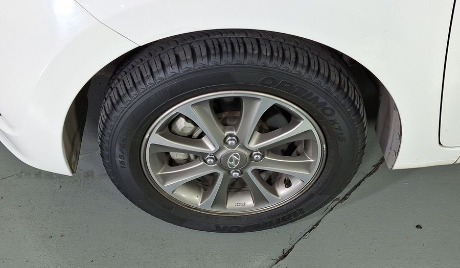 Hyundai Grand I10 1.2 GLS MT SD Sedan 2015