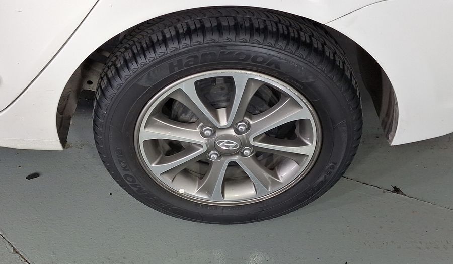 Hyundai Grand I10 1.2 GLS MT SD Sedan 2015