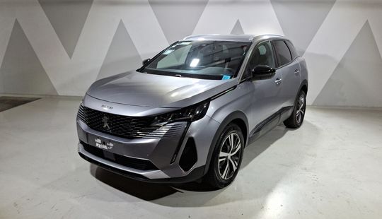 Peugeot • 3008