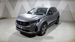 Peugeot • 3008