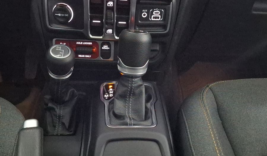 Jeep Gladiator 3.6 WILLYS 4WD AUTO Pickup 2025