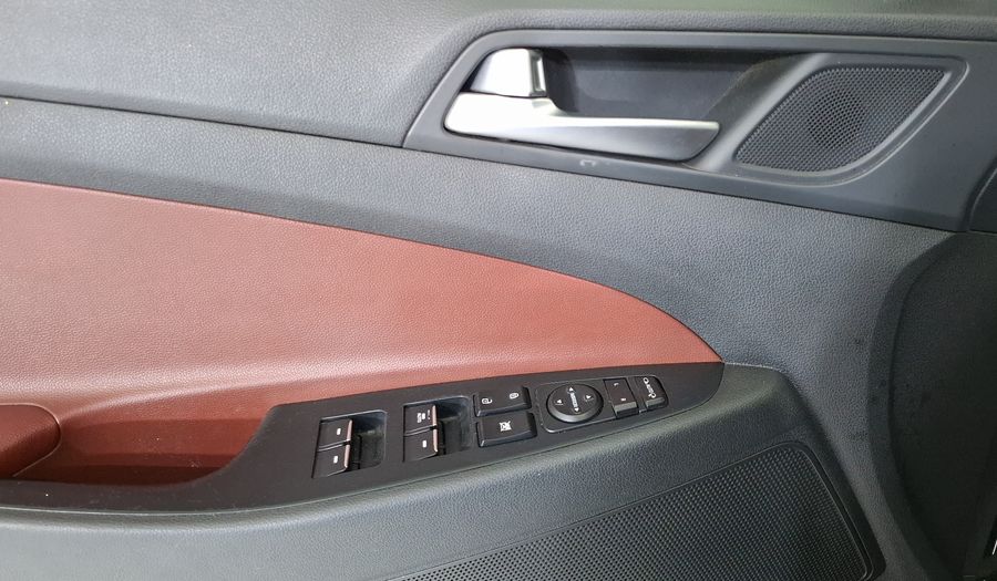 Hyundai Tucson 2.0 LIMITED TECH NAVI AUTO Suv 2018