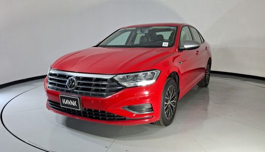 Volkswagen • Jetta