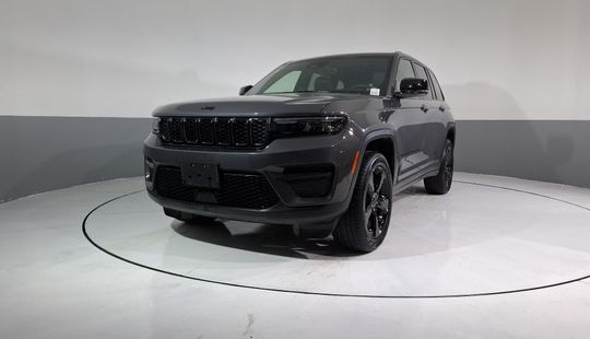 Jeep • Grand Cherokee