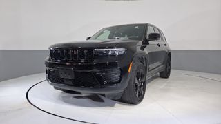 Jeep • Grand Cherokee