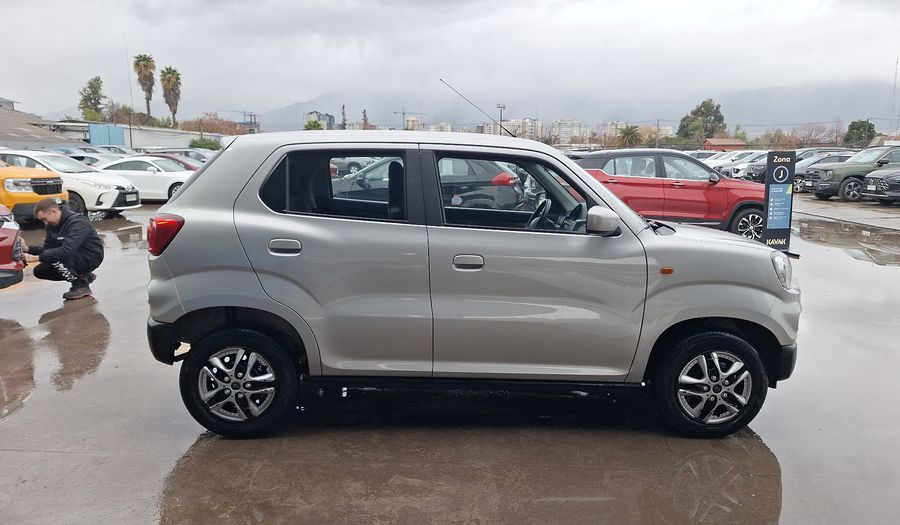 Suzuki S-presso 1.0 GLX Hatchback 2022