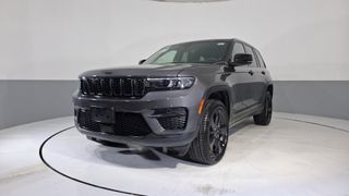 Jeep • Grand Cherokee
