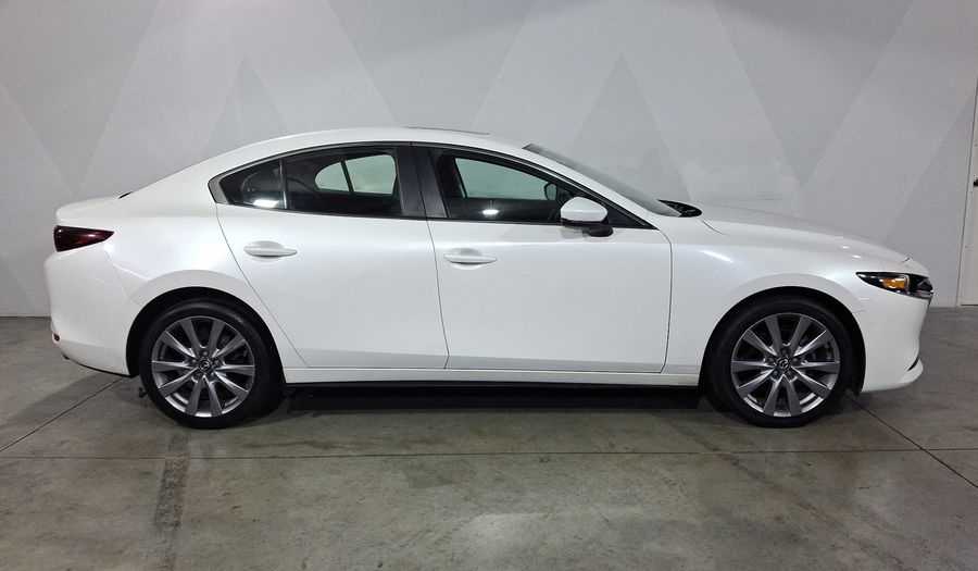 Mazda 3 2.0 MHEV I SPORT AUTO Sedan 2023