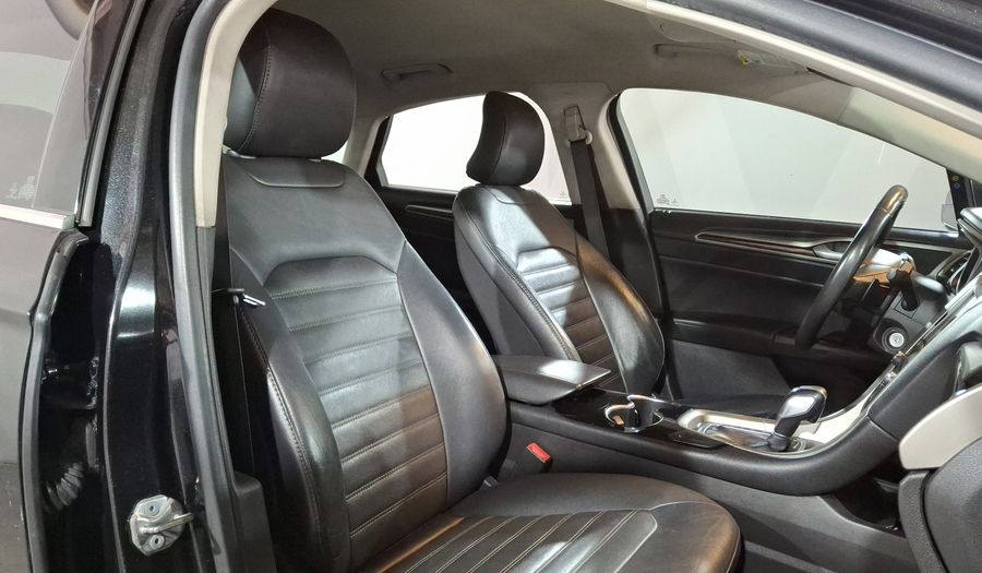 Ford Fusion 2.0 GTDI SE LUXURY AT Sedan 2015