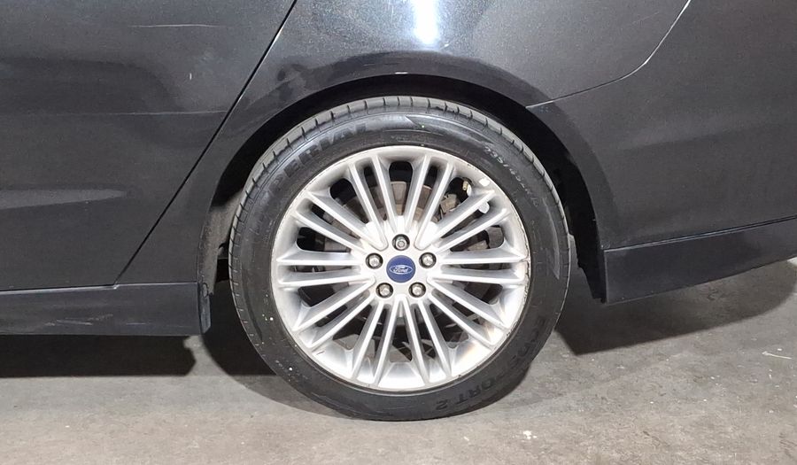 Ford Fusion 2.0 GTDI SE LUXURY AT Sedan 2015