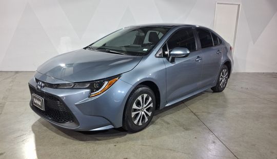 Toyota • Corolla