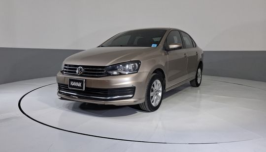 Volkswagen • Vento