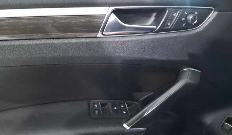 Volkswagen Passat 3.6 V6 Sedan 2017