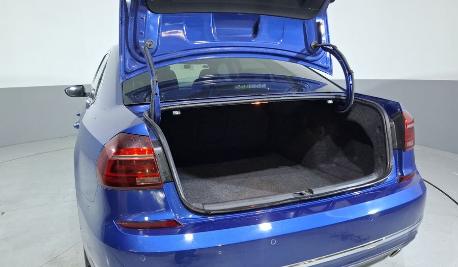 Volkswagen Passat 3.6 V6 Sedan 2017