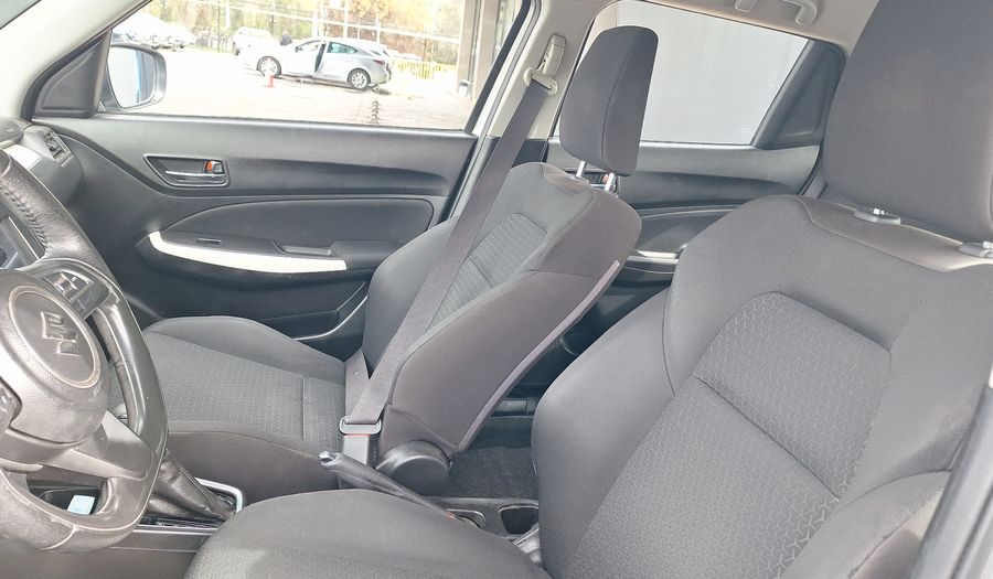 Suzuki Swift 1.2 GLX CVT AUTO Hatchback 2018