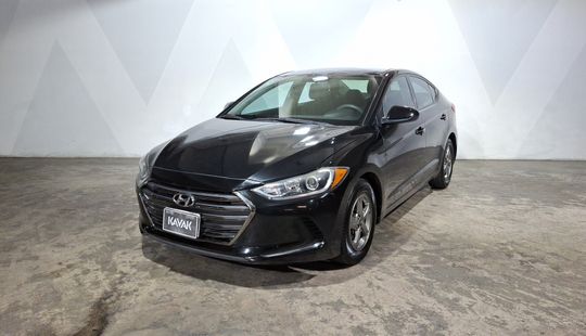 Hyundai • Elantra