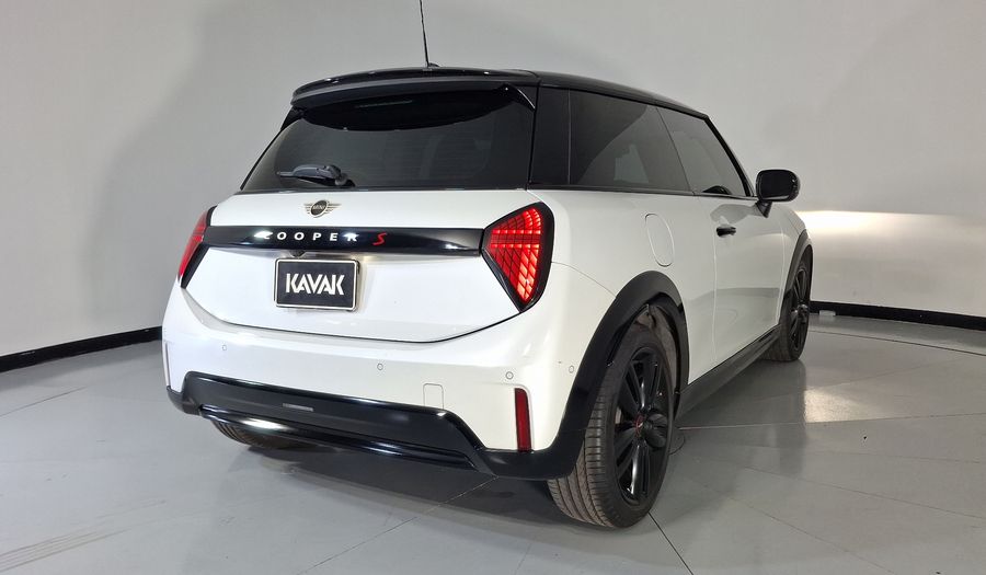 Mini Cooper S 2.0 COOPER CLASSIC DCT Hatchback 2025