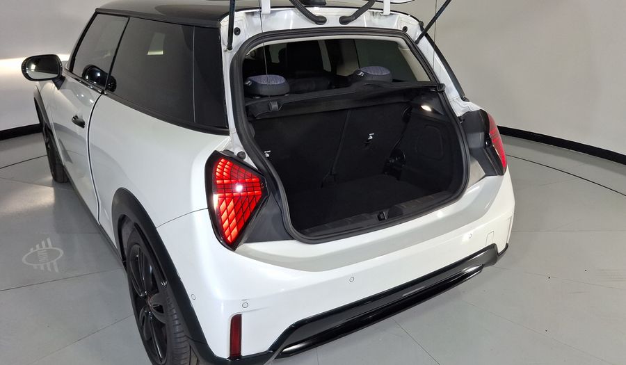 Mini Cooper S 2.0 COOPER CLASSIC DCT Hatchback 2025