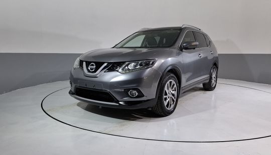 Nissan • X-Trail