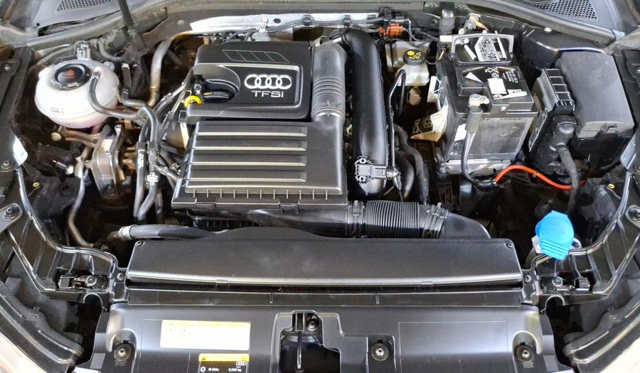 Audi A3 1.4 35 TFSI DYNAMIC DCT Sedan 2020