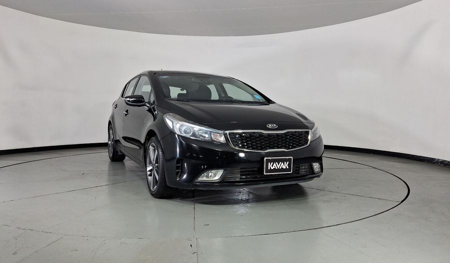 Kia Forte 2.0 SX MT Hatchback 2017