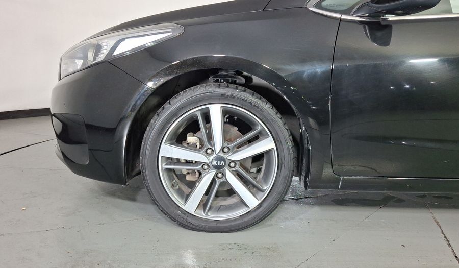 Kia Forte 2.0 SX MT Hatchback 2017